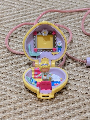 Polly pocket her - polly,