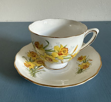 Royal Vale Daffodil Footed Tea
