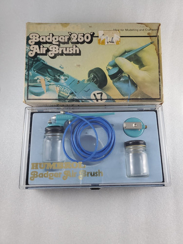 Badger 250 paint spray - paint,