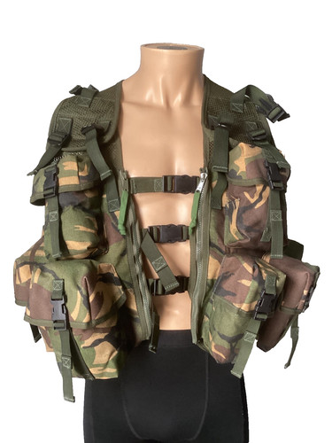 Combat assault vest woodland - combat,
