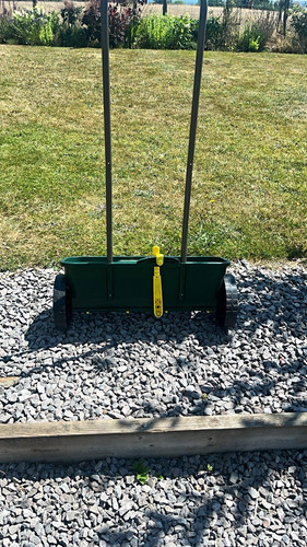 Evergreen long handled lawn - long-handled,