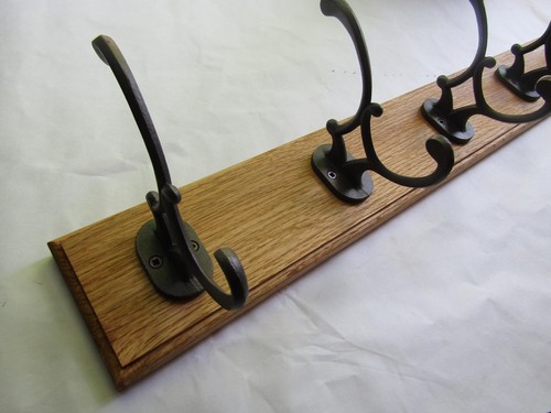 Rustic oak coat hook rack - oak,