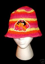 DORA EXPLORER youth knit bucket hat Nickelodeon