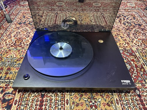 Rega planar turntable - planar,
