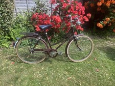 Raleigh Cameo Vintage Womens Bike In Burgundy Colour.
