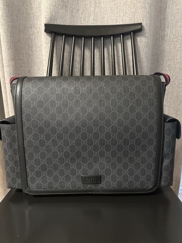 Gucci black supreme - gucci, gg
