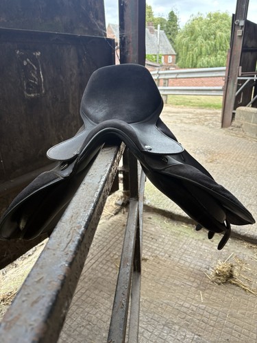 Thorowgood pony club saddle - thorowgood,