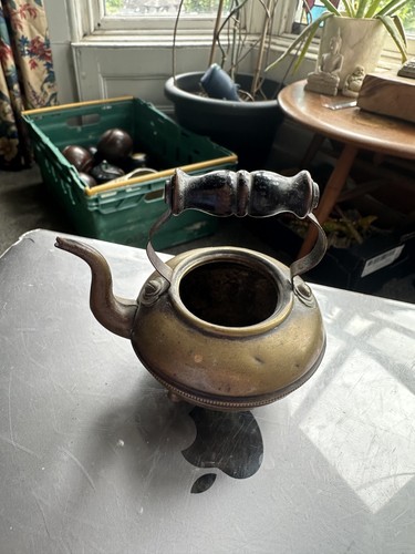 Small vintage brass kettle - small,