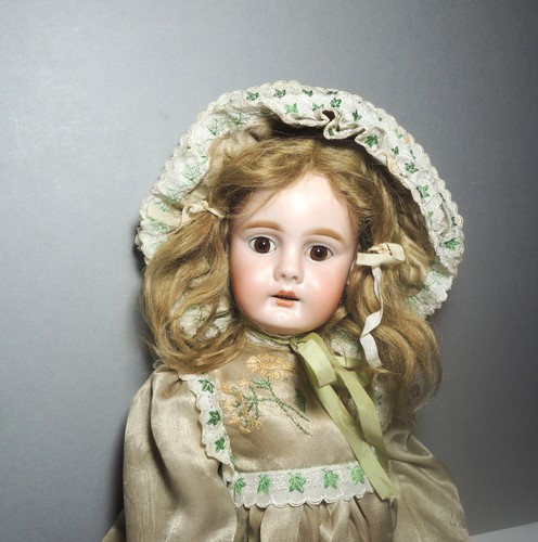Antique doll bahr - antique, proschild