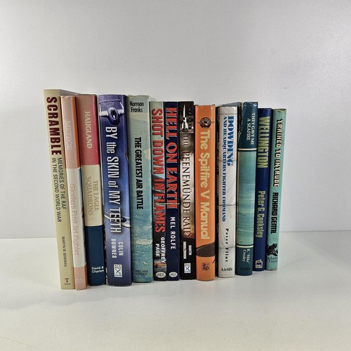 Job lot military - lot, 13