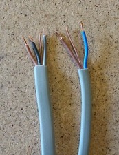 Twin and Earth 2 core and 3 Core and Earth Cable for Home Lighting 6242y 6243y
