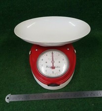 Vintage Waymaster No. 210 Scales Red Oval shape Lb & oz Circa 1970's
