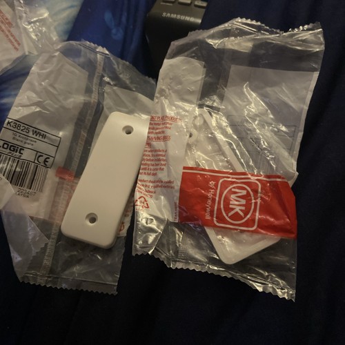 K3825 white 1g - 2,