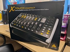 Behringer X Touch Compact