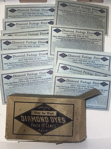 Lot antique diamond dyes - of,