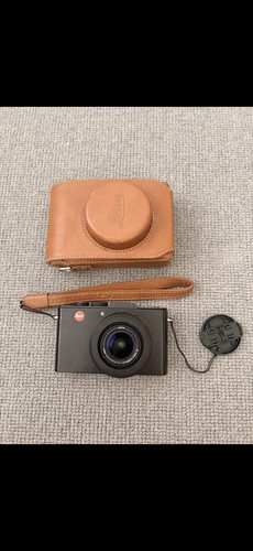 Leica lux premium compact - d-lux,