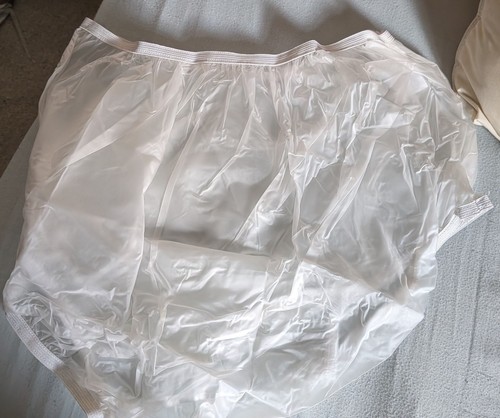 Plastic pants size - 1x,