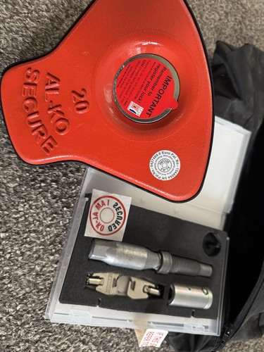 Secure wheel lock number - lock,
