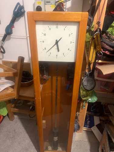 Gent pulsynetic clock - clock, fully