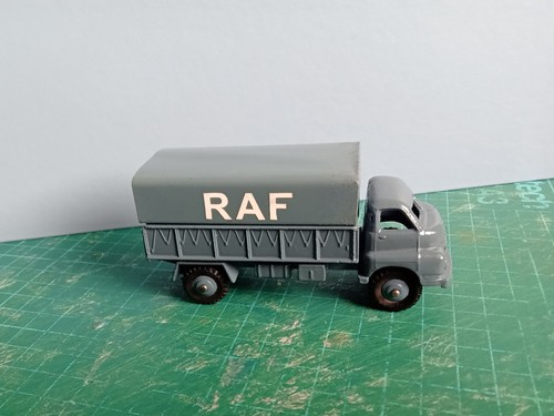 Dinky bedford raf wagon - bedford, rl