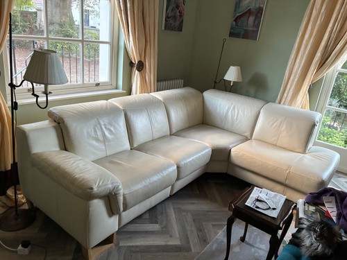 Lovely natuzzi white italian - white,