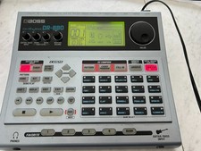 Boss DR880