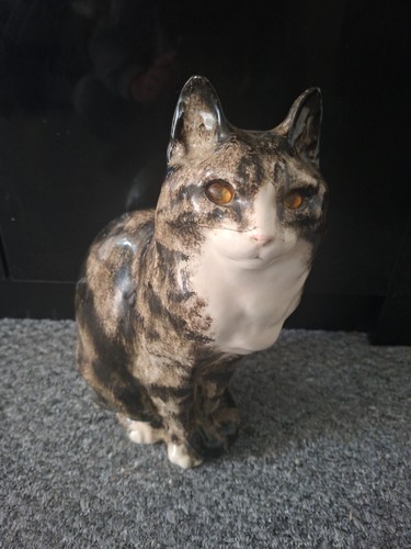 Winstanley vintage pottery - vintage, cat