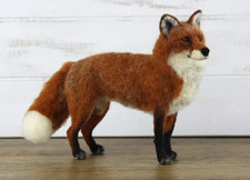 Beautiful Needle Fox Felting