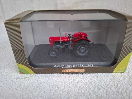 Universal hobbies massey - universal,