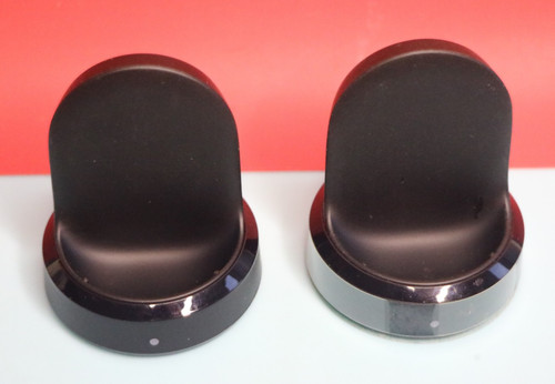 Samsung charging dock - 1,