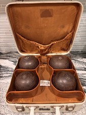 vintage set of Henselite lawn