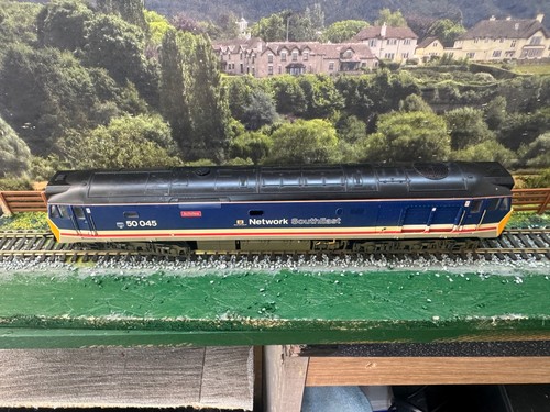 R2350 hornby gauge network - hornby,