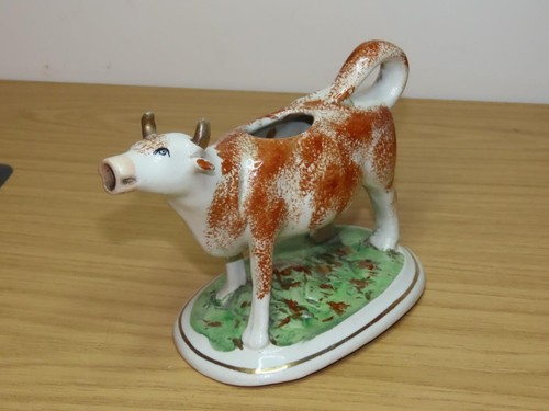 Bv25 staffordshire cow - bv25:,