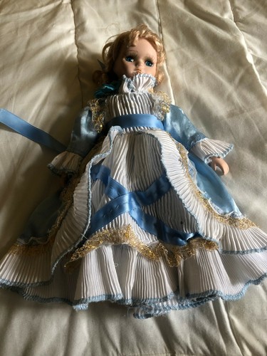 Vintage teenage adult doll - vintage,