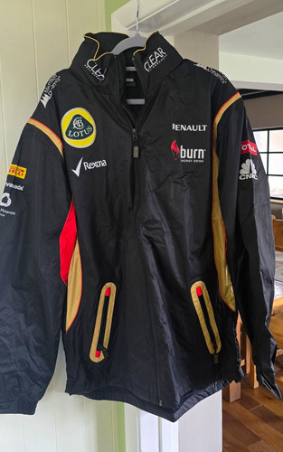 Lotus team replica - replica, rain