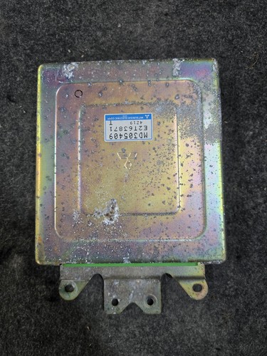 Mitsubishi fto ecu md305409 - fto,