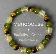 ☆NEW IN FREE POUCH☆