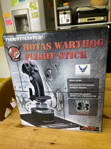 Thrustmaster hotas warthog - thrustmaster,