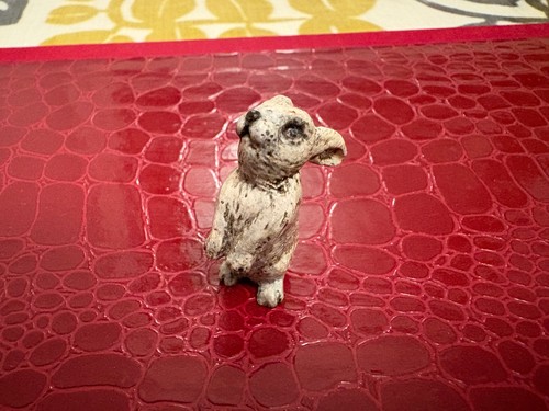Cute cold painted bronze - painted,
