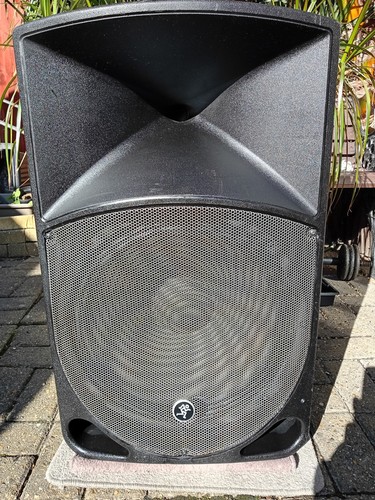 Mackie thump 15a 320w - th-15a,