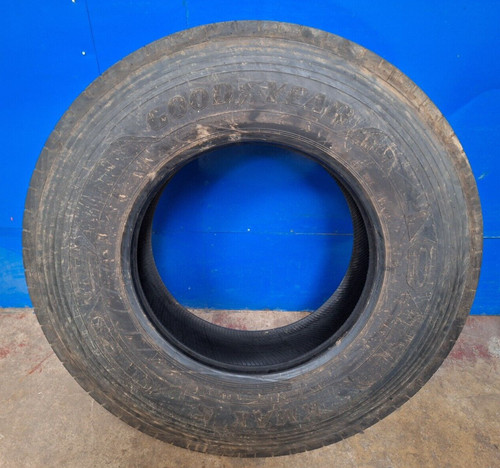 Goodyear kmax 295 r22 - goodyear,