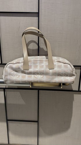 Chanel beige travel shoulder - chanel,