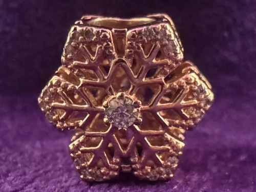Pandora sparkling snowflake - pandora,