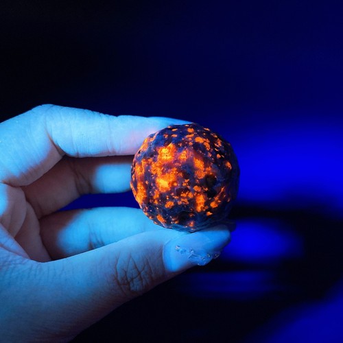 1pcs natural yooperlite - natural, moon
