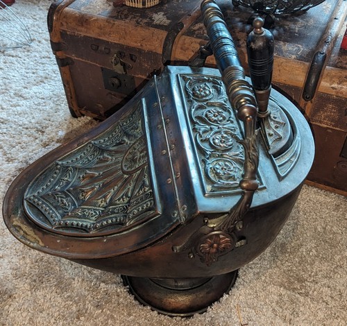 Victorian large coal scuttle - large,