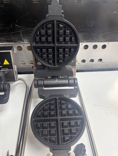 Waffle maker - waffle,