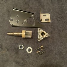 Qualcast/Suffolk punch 35s/14s/43s/17s etc - Pinion gear - Lawnmower parts