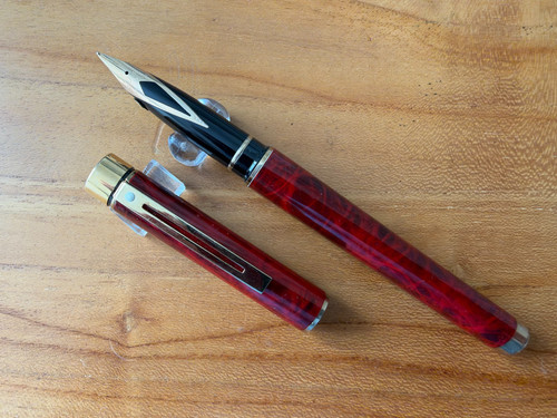 Sheaffer targa 1034 red - red, ronce