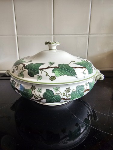 Wedgwood napoleon ivy - napoleon,