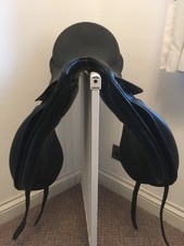 Quality Kieffer Lech Profi Dressage Saddle. 17.5 inch Medium Wide Black.